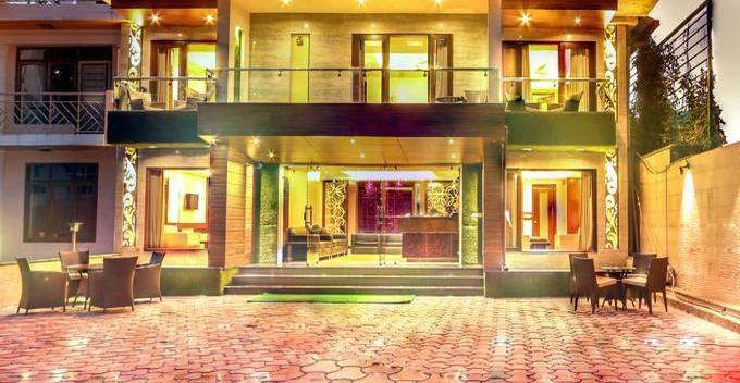 Fabhotel Red Leaf Mall Road Мусори Екстериор снимка