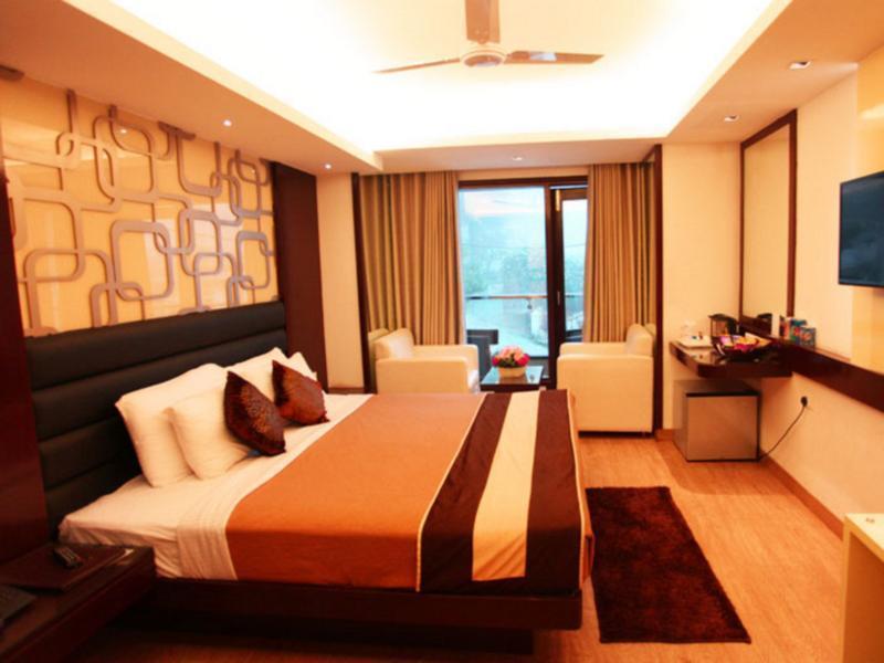 Fabhotel Red Leaf Mall Road Мусори Екстериор снимка