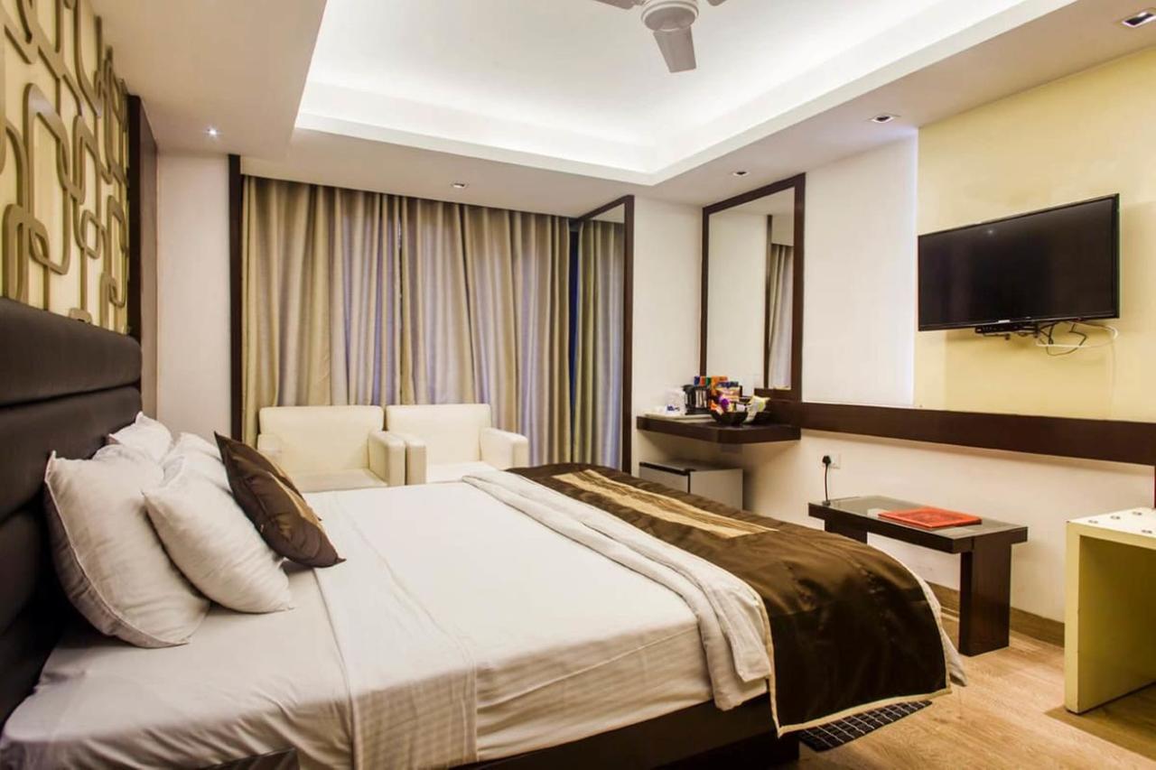 Fabhotel Red Leaf Mall Road Мусори Екстериор снимка