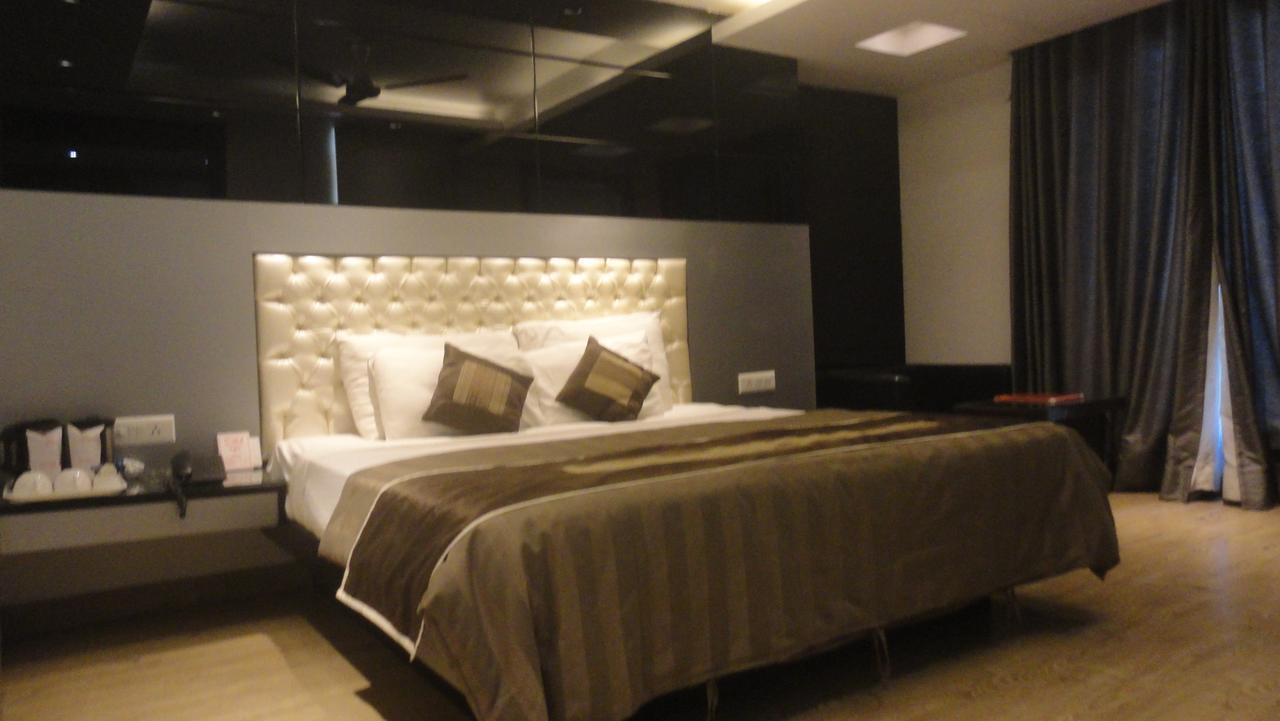 Fabhotel Red Leaf Mall Road Мусори Екстериор снимка