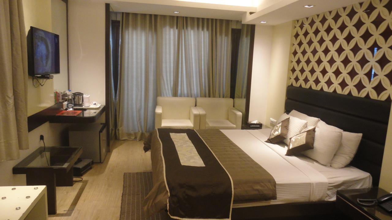 Fabhotel Red Leaf Mall Road Мусори Екстериор снимка