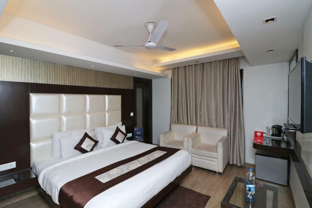 Fabhotel Red Leaf Mall Road Мусори Екстериор снимка