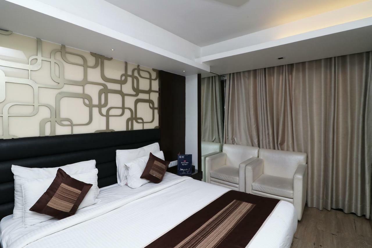 Fabhotel Red Leaf Mall Road Мусори Екстериор снимка