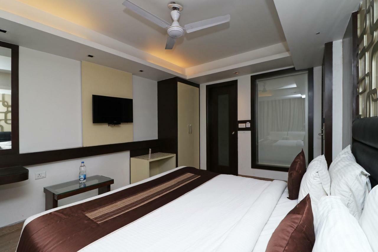 Fabhotel Red Leaf Mall Road Мусори Екстериор снимка